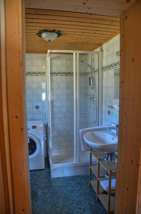 Ferienhaus Waldtraum Sankt Veit an der Glan Esterno foto