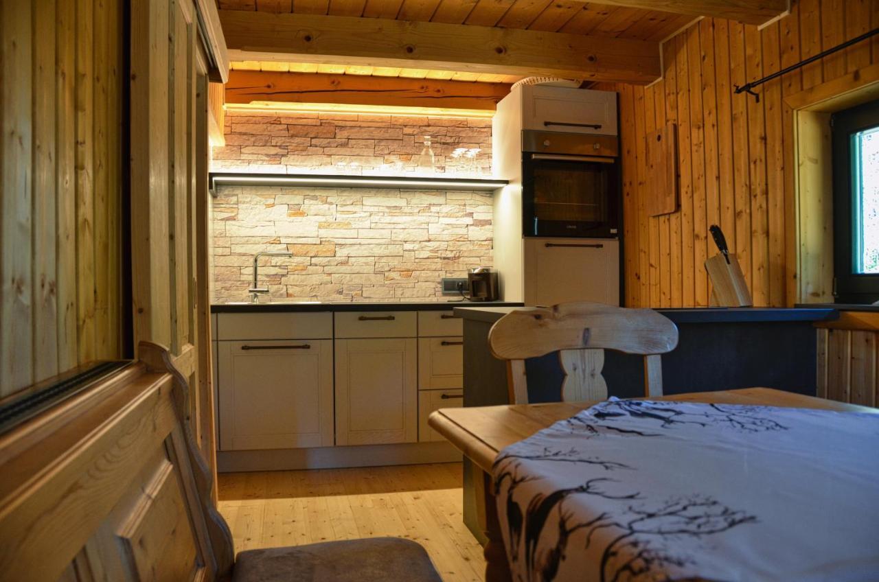Ferienhaus Waldtraum Sankt Veit an der Glan Esterno foto