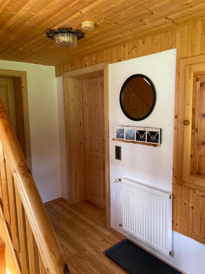 Ferienhaus Waldtraum Sankt Veit an der Glan Esterno foto